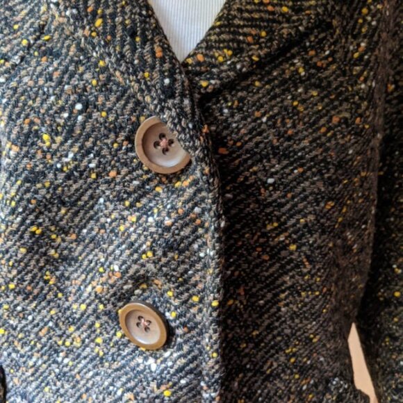 Vintage Brown Tweed Suit by Snyder-Craft of CA, Flattering Style, On Trend - Picture 10 of 16